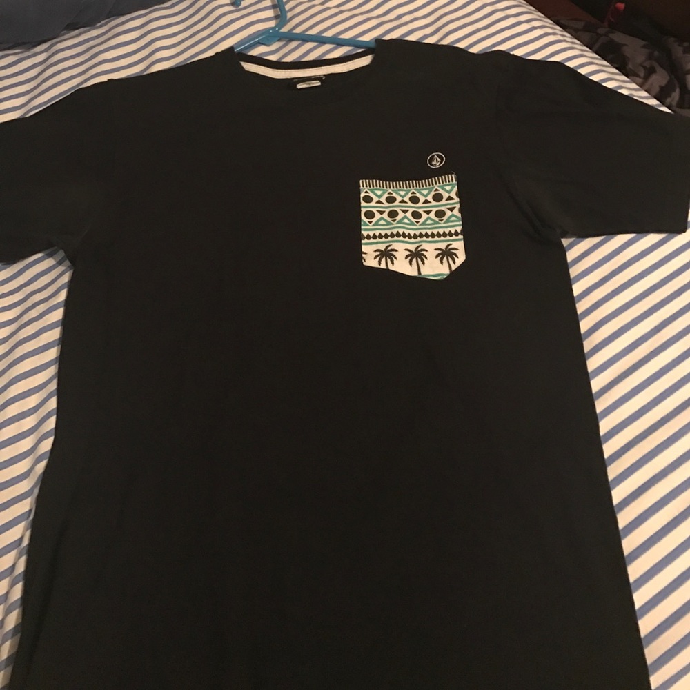 Volcom t-shirt