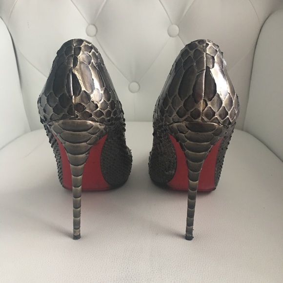 ⛔️SOLD⛔️Christian Louboutin Python Armure So Kate - Picture 3 of 4