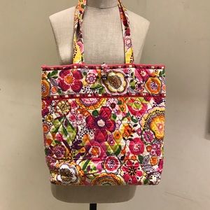 Vera Bradley Tote in Clementine