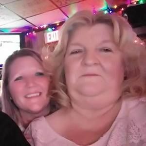 Meet your Posher, Yolanda