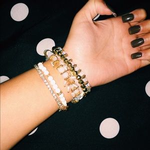 6 beautiful tropical bracelets