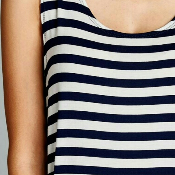 LAST1 SALE 🎉Striped Swing Dress with Cut Out Back - Picture 4 of 7