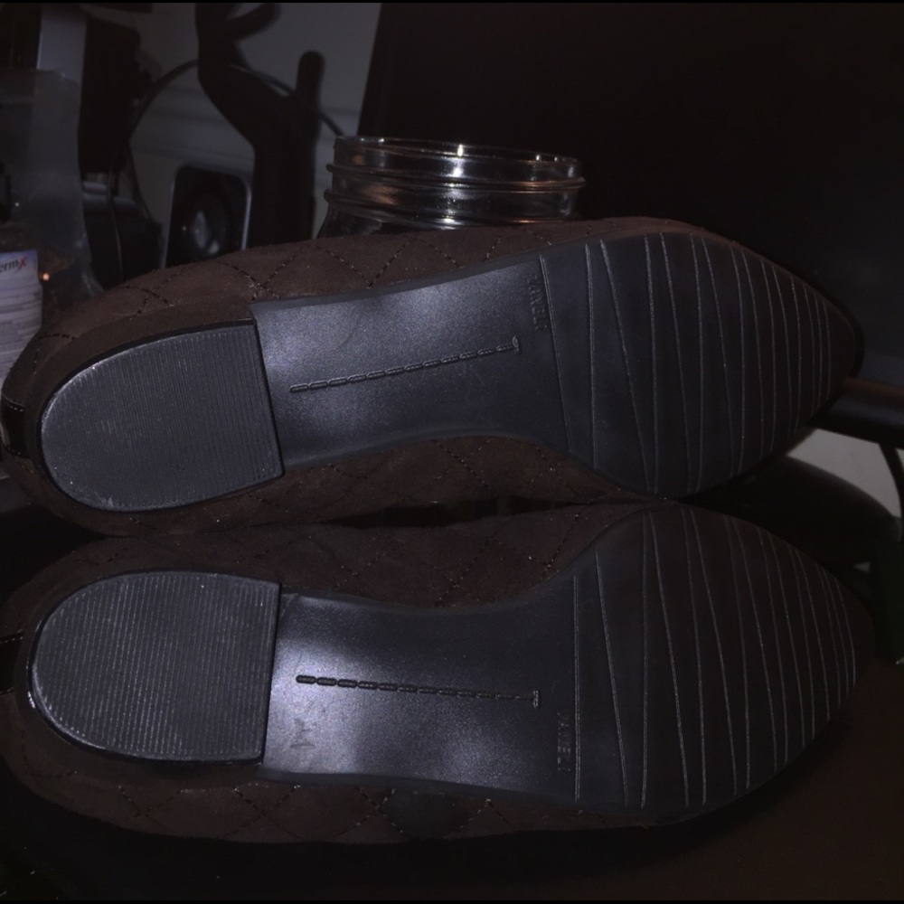 ***NWOT*** Vaneli Quilted Patent Leather Shoes - Picture 4 of 4