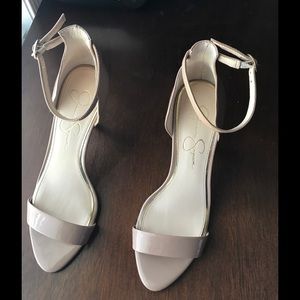 Jessica Simpson Womens strappy heels