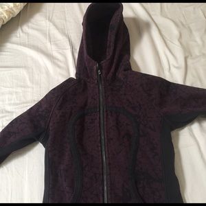 Lululemon Scuba II Star Crushed Black Cherry/Black