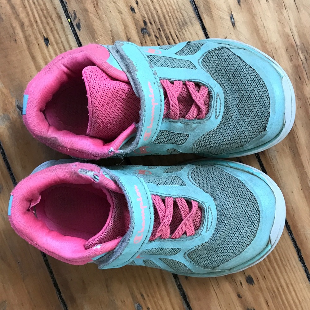 Little Girls Champion Sneakers Size T8