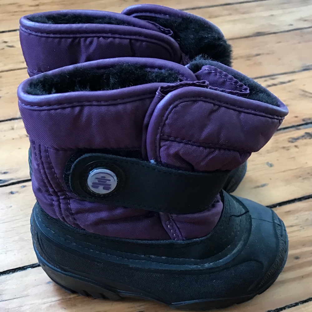Cozy Kamik Purple Snow Boots (Size Toddler/baby 6)