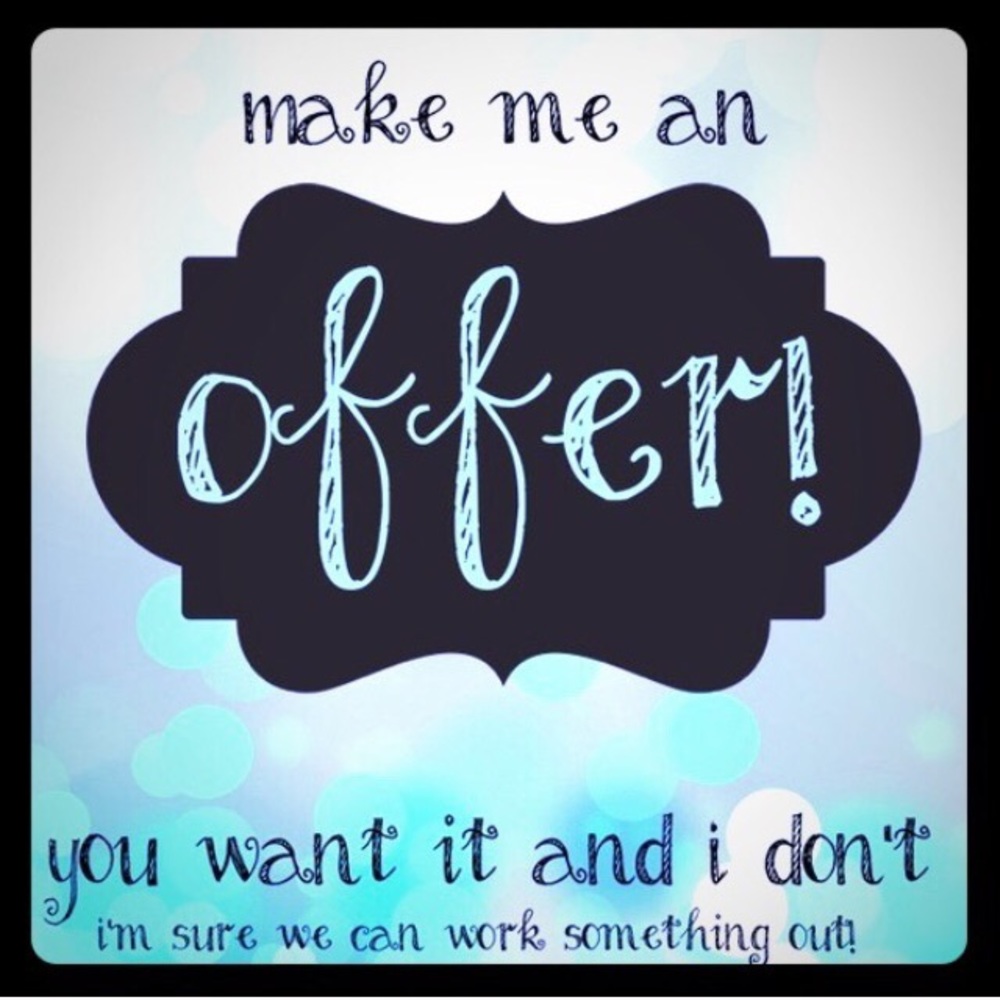 All offers considered🌹👗🌻💃🏻👍👏🏽👏🏽👕👚👜👢