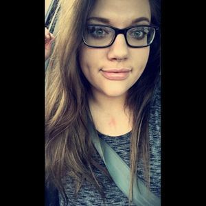 Meet your Posher, Kari