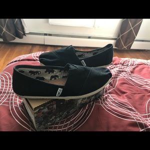 Classic slip on toms