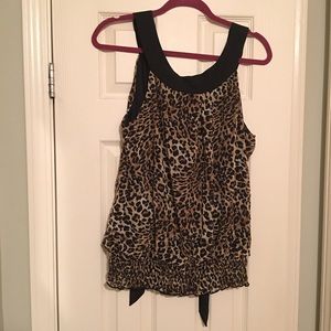 Never worn Beautiful cheetah tank with bow in back
