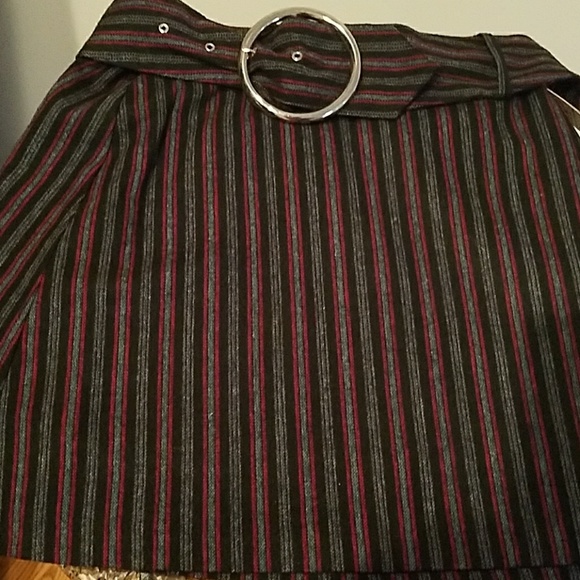 Skirt - Picture 1 of 1