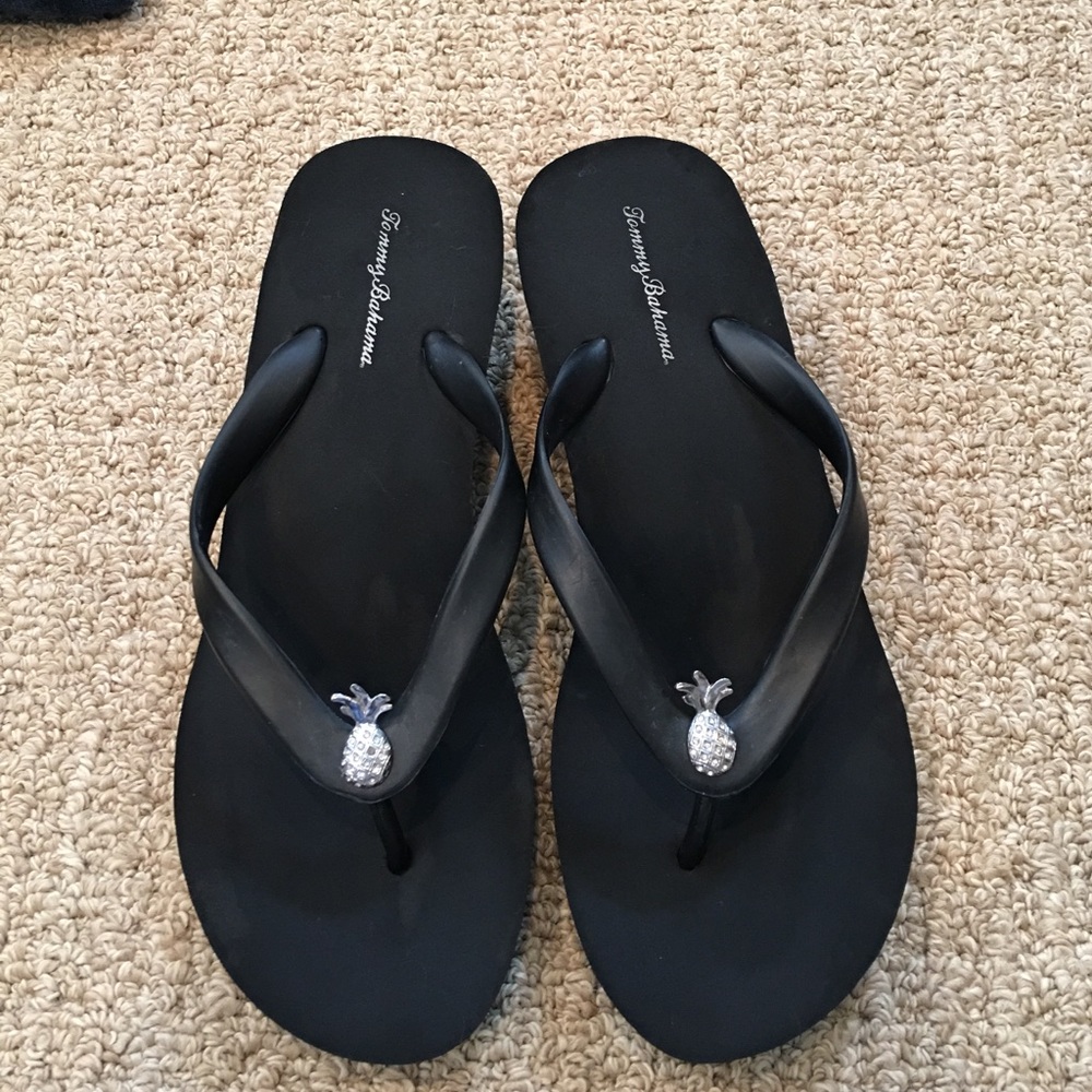 Tommy Bahama heel sandals