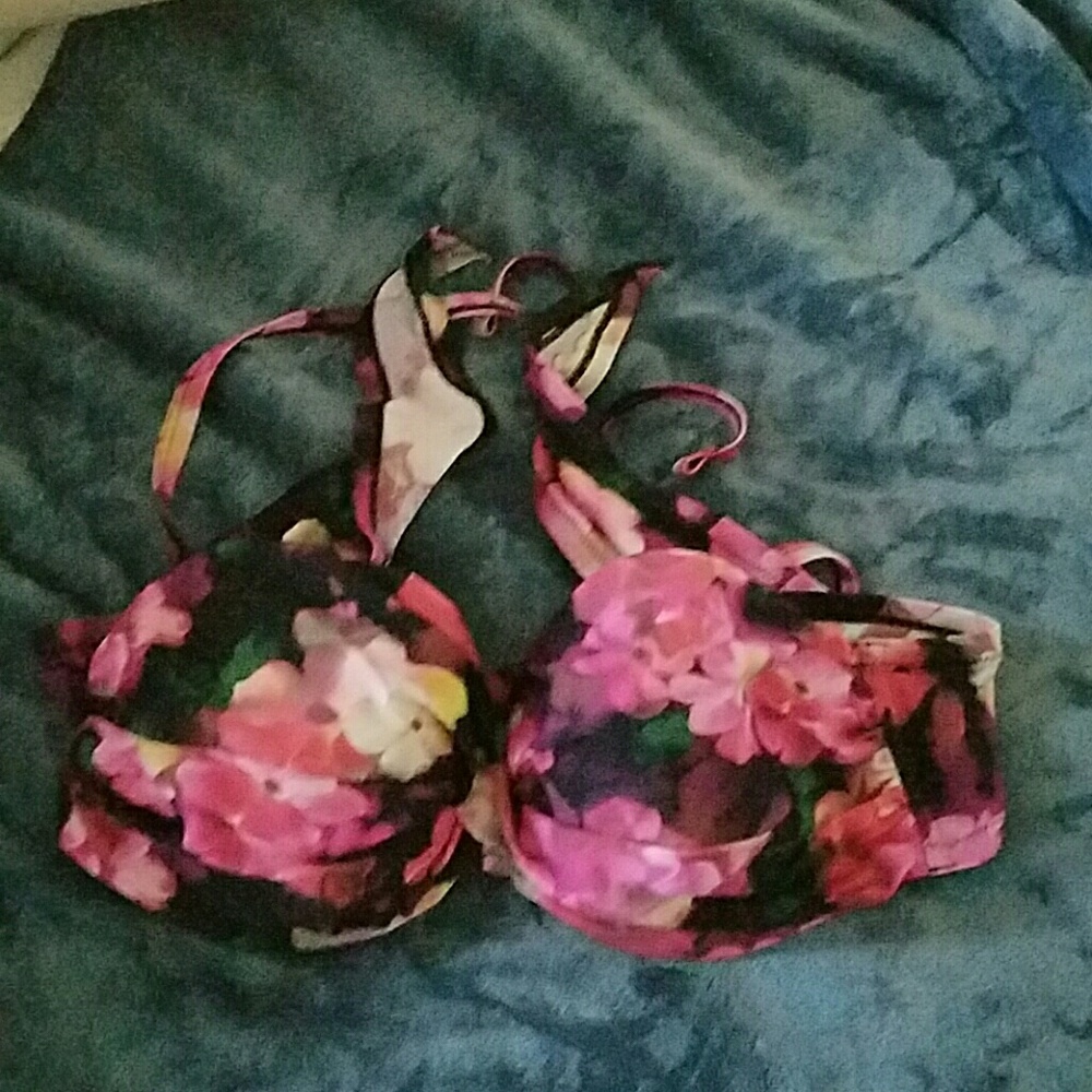 Bikini top
