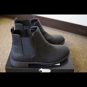 Black Chelsea ankle boots