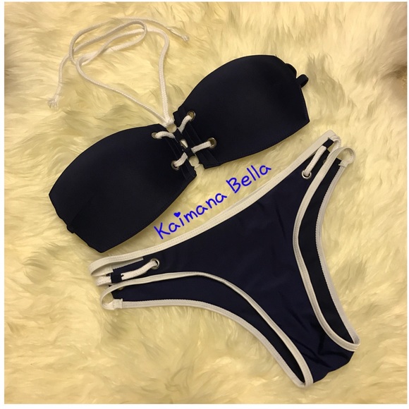 ❗️MOVING SALE 💙Pretty Lace Up Bandeau Halter - Picture 3 of 6