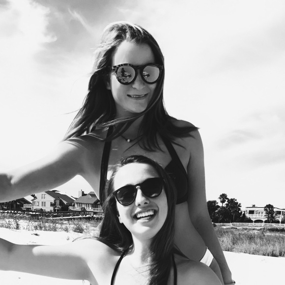 Meet your Posher, Coral - Picture 1 of 1