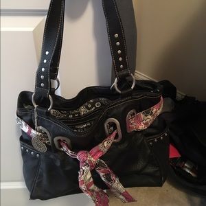 Black leather tote
