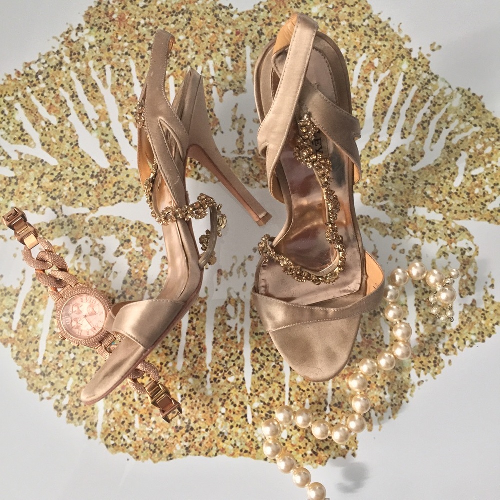 ❤️HP Badgley Mischka Crystal Forrester Heels❤️