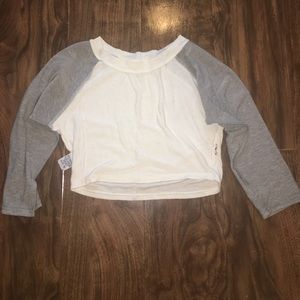 Grey and white elbow length baseball crop tee