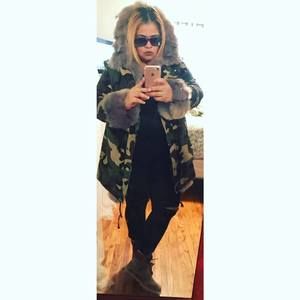 Meet your Posher, Erica