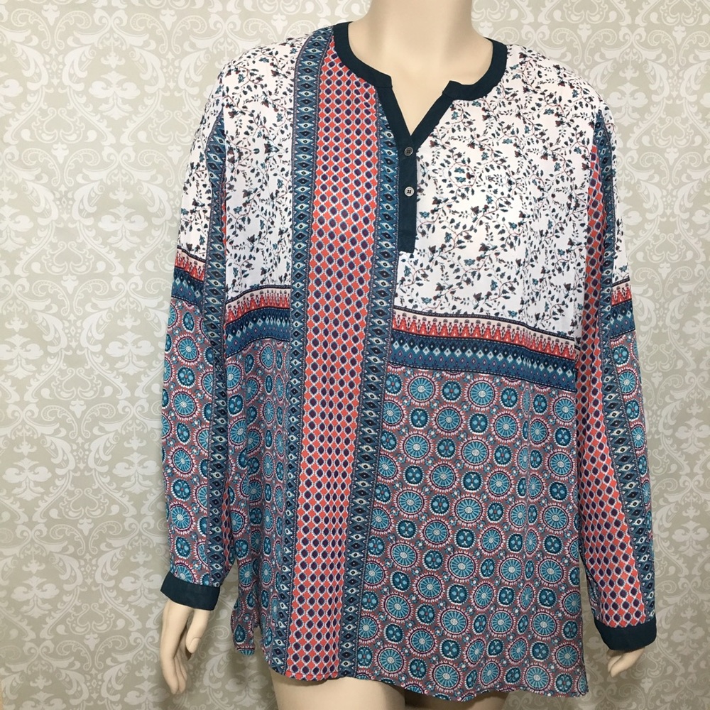 EYESHADOW 3X Paisley Print Long Sleeve Blue Pink