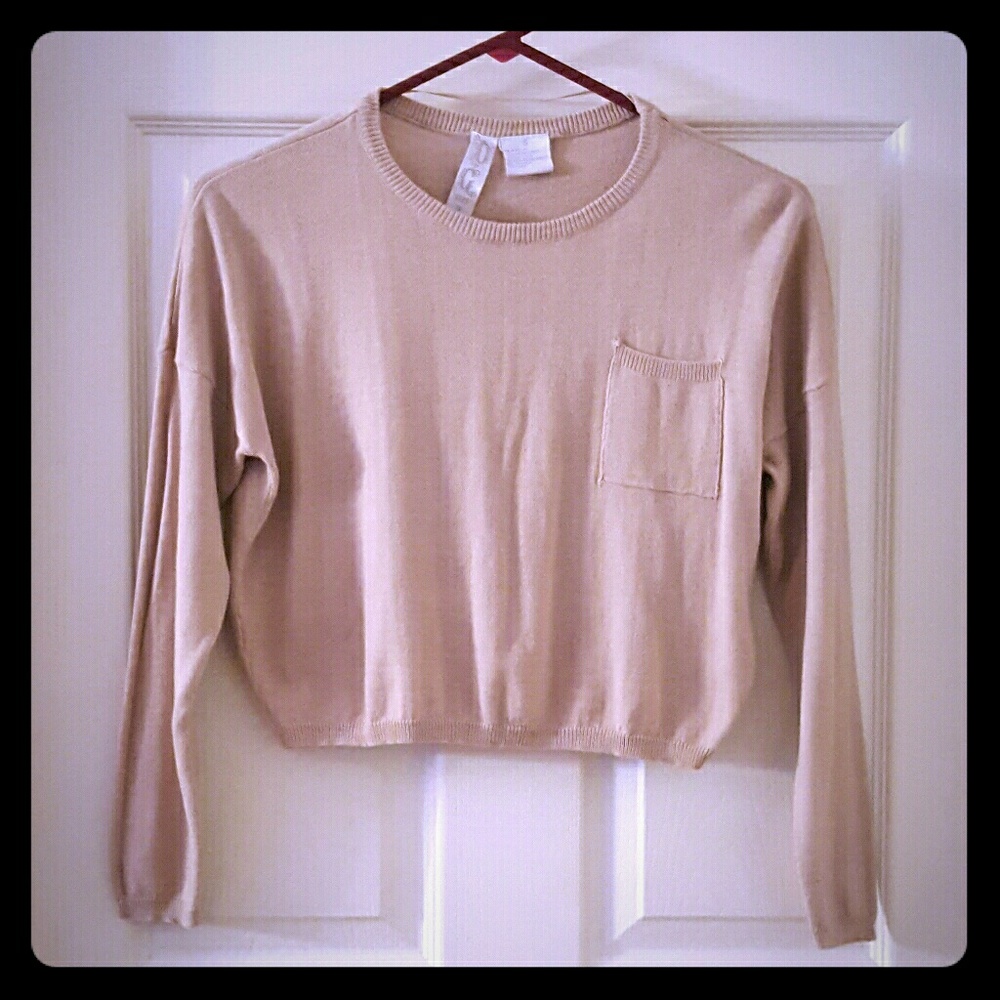 Beige 3/4" Sleeve Cropped Sweatshirt