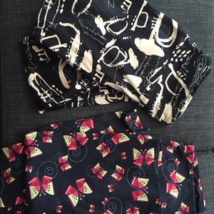 Lularoe butterfly and music leggings OS