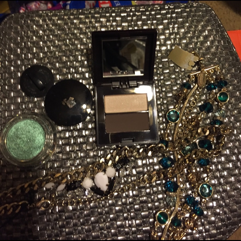 New Necklace, Laura Mercier Lot
