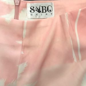 Sabo skirt matching palm tree set. Never worn!
