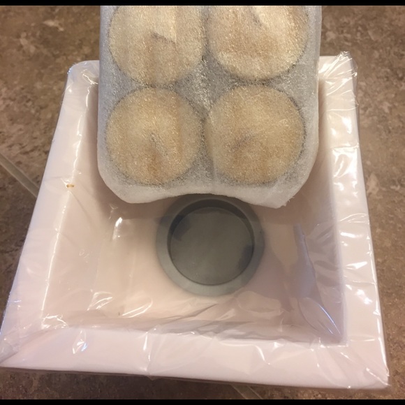 🌺PRICE DROP‼️Soy Rose Calming Candle🌺 - Picture 3 of 3