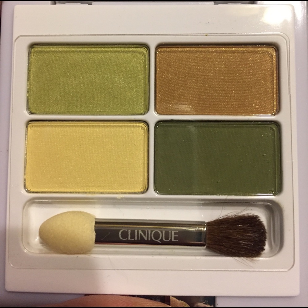 New Clinique Meadow Palette