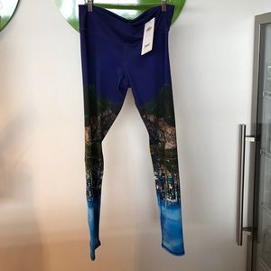 ALO yoga leggings- never been worn
