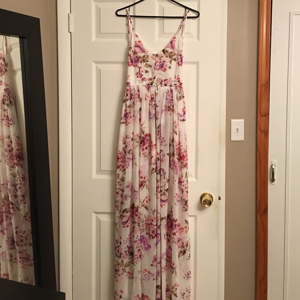 Backless Floral Maxi Dress