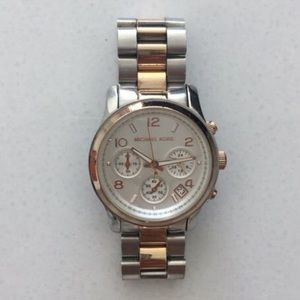 MICHAEL KORS watch like new
