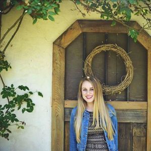 Meet your Posher, Melissa