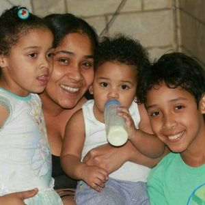 Meet your Posher, Delia