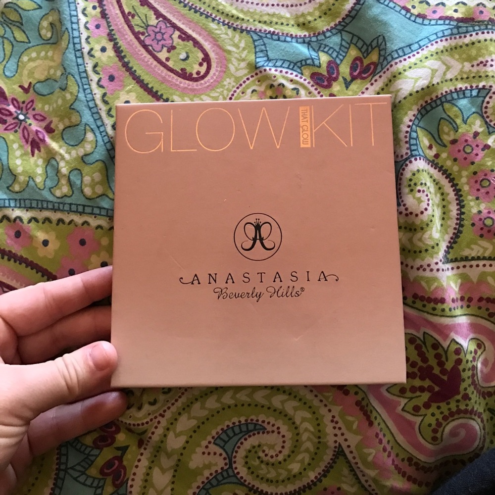ABH Glow Kit "That Glow"