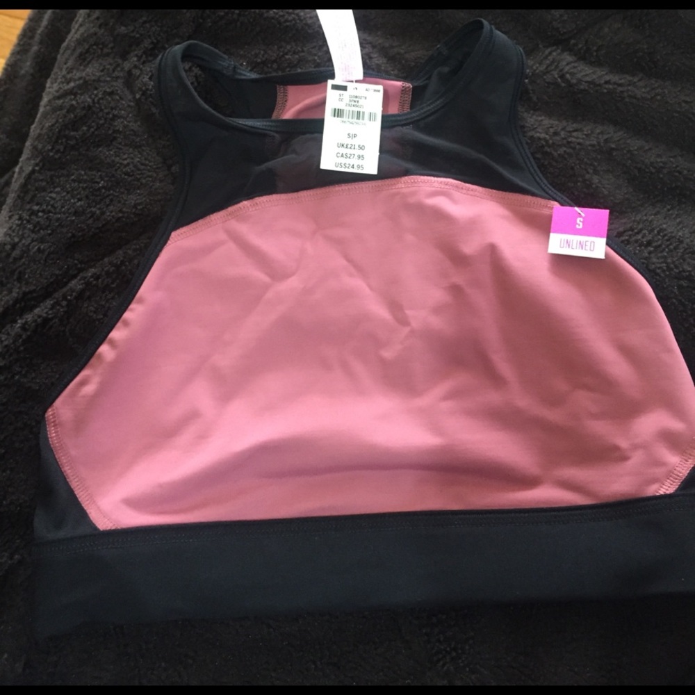 VS PINK Sports bra!