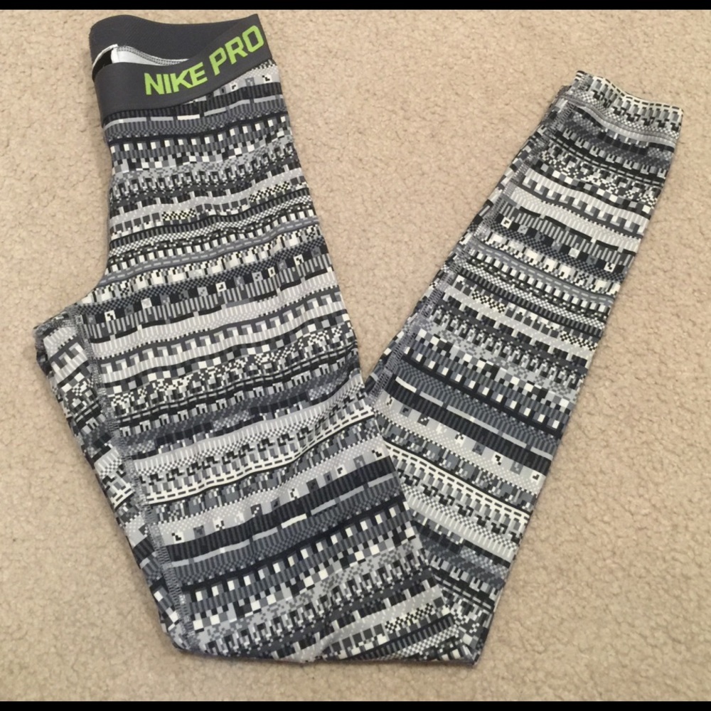 Nike Pro dri-fit workout pants