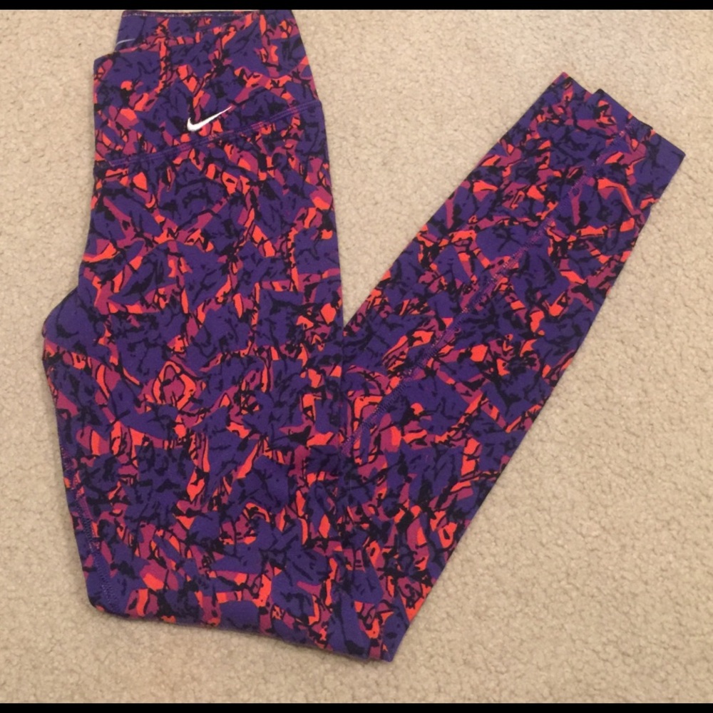 Nike dri-fit workout leggings