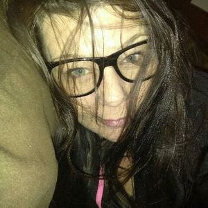 Meet your Posher, Jeannine