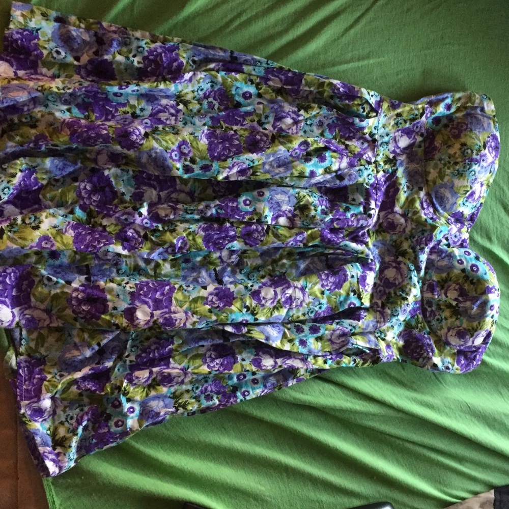 Strapless dress