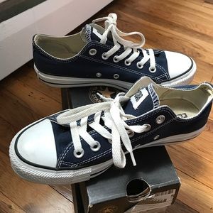 Low top converse