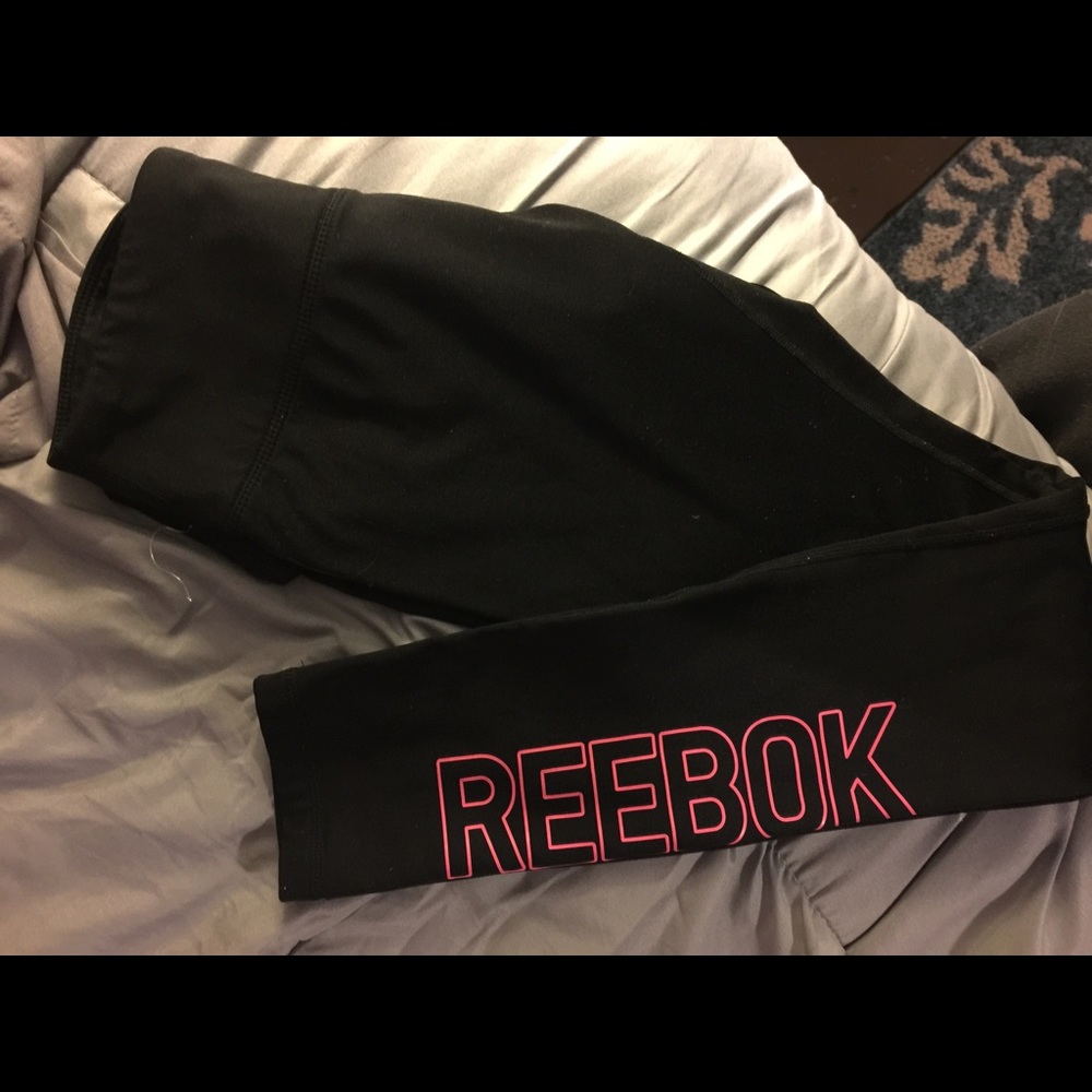 REEBOK NWOT LEGGINGS WOMAN SIZE Xserve