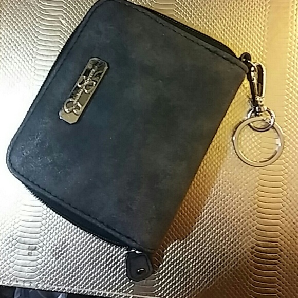 Jessica Simpson Wallet - Picture 3 of 5