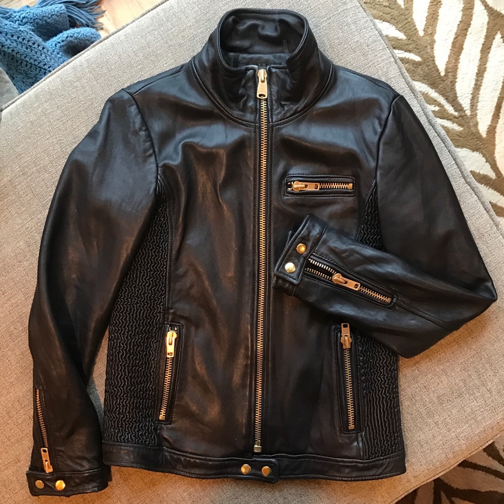 ✨Via Spiga Lambskin Leather Jacket✨