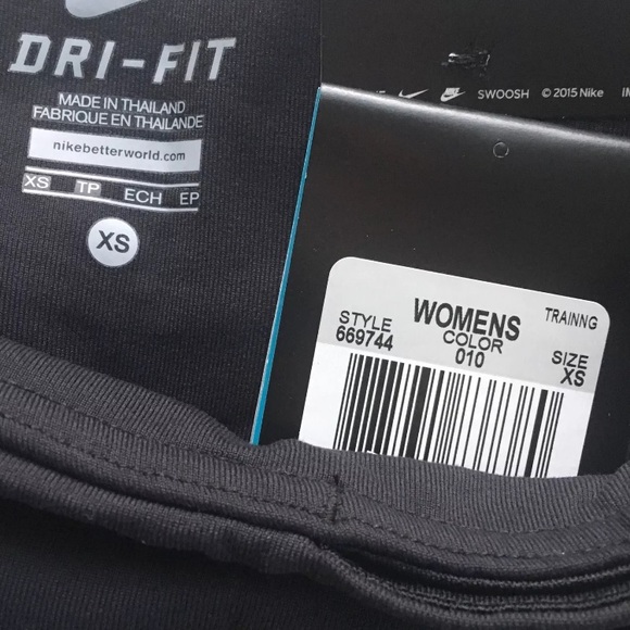 Women’s Nike Legend Tight Fit Training Tights - Picture 4 of 4