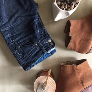 Paige Hidden Hills Denim