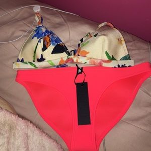 Triangl bathing suit